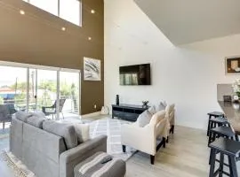 Less Than 2 Mi to Dtwn Reno Gem with Rooftop Patio!