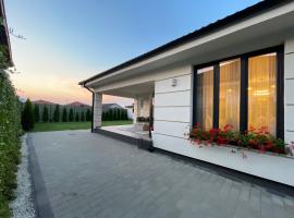 Class Luxury Residence, vila di Satu Mare