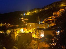 B&B La Panoramica, hotel em Castelmezzano