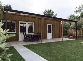 Imagine Tiny House 325 op Camping GT te Balen, tapak perkhemahan di Balen