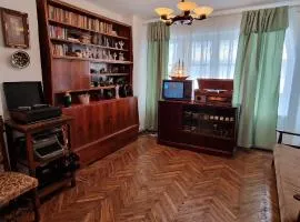 Domum Retro Comunist Apartment