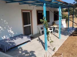 Kea Guesthouse, hotel na may parking sa Ioulida