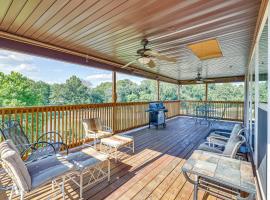 Magical Pineville Oasis Gas Grill and Scenic Deck!, vacation home in Pineville