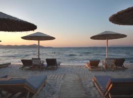 Philippos & Alexandros Apartments, hotel la plajă din Tigaki