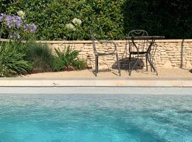 Le Cabanon de Livia avec piscine privée