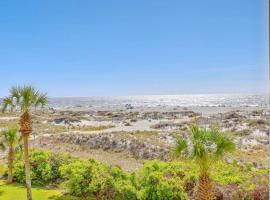 New Listing! Summer House 203 - Ocean View Haven!, hotel in Isle of Palms