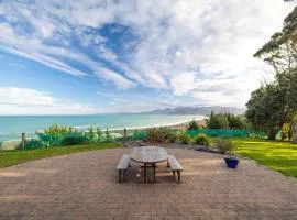 Ocean & Mountain Views - Kaikoura