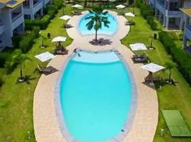 Apartamento Particular de 03 suítes, Resort Treebies, Praia de Subauma - Ba