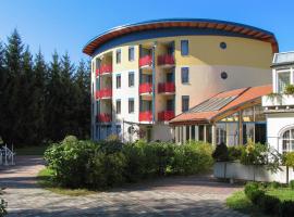 Hotel & Kurpension Weiss, hotel with parking in Bad Tatzmannsdorf