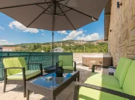 Luxury Apartment Budimir