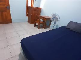 SPOT ON 92814 Gioba Kost Syariah, hotel en Grobogan