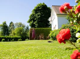 Ferienwohnung Brunkhorst in Krakvitz, hotell med parkering i Putbus