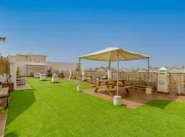 FUN BUILDING TERRACES by HOMEABOUT