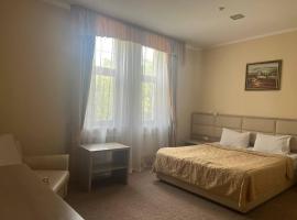 Ligena Hotel, hotell i Boryspil