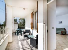 Casa con veranda, hotel in Posada