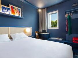 greet hotel Salon de Provence, hotell i Salon-de-Provence