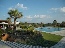 In between the River and the Ocean - A, hotel v destinaci Troia