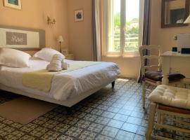 Auberge du Cellier, hotel v destinaci Montner
