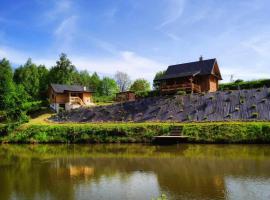 Siedlisko Sielska Dolina Nad Stawem luksusowy domek całoroczny z fińską sauną, hotel com estacionamento 
