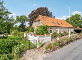 3 Bedroom Pet Friendly Home In Sby r, hotell i Søby