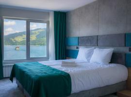 Hotel Plutitor Lebăda, hotel v destinácii Bicaz