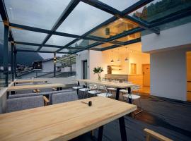 Travel of Swan International Hostel โรงแรมในจางเจียเจี้ย