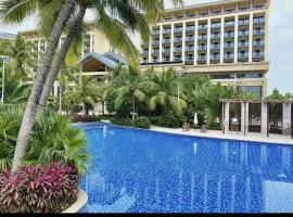 Zhongzhou International Apartment, beach rental in Sanya