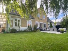 Lindebjerggårds Bed and Breakfast, vacation rental in Melby