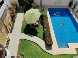 Apartment Tortugas - rooms with AC and great pool at 5 min from Carrizalillo beach and Benito Juarez Bulevard