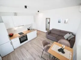 Duo Soles - Apartments with private parking near Zadar