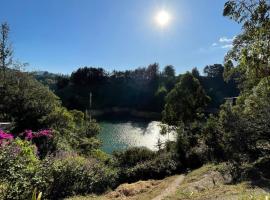 Casafinca El Edén, Ferienhaus in Guatapé