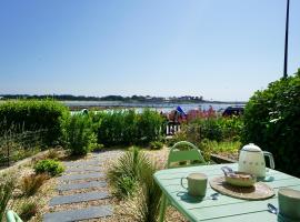 Rose des sables * front de mer*, hotel in Ploemeur