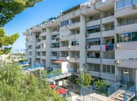 Apartments with parking space Solin, Split - 21310