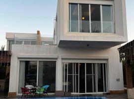 Luxury villa in seachell sahel el alamein, hotel in Sīdī ‘Abd ar Raḩmān