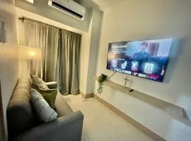 Shore 3 Tower 1 MOA Pasay F Suite Staycation
