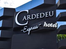 Cardedeu Express Hotel, hotelli kohteessa San Salvador