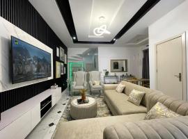 Deluxe Dream Apartment, orlofshús/-íbúð í Lekki