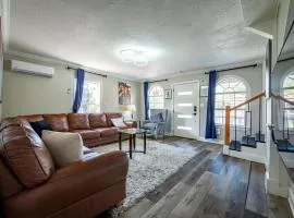 5BR HOME SLEEPS 16 DOWNTOWN/Pet Friendly/EV Charger