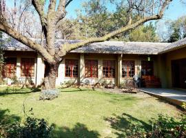 Khalila's Equestrian Cottage, Cottage in Midrand
