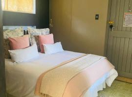 Doornboom Farm Self Service, hotel in Heidelberg