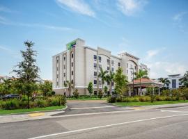 Holiday Inn Express & Suites - Miramar, an IHG Hotel, hotel cerca de Aeropuerto de Opa Locka - OPF, Miramar