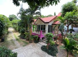 Mae Somboon House, habitación en casa particular en Lamai