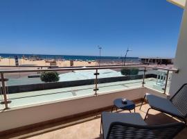 T2 - Praia Pescadores Frente Mar - Casas & Papéis, apartmán v destinaci Armação de Pêra