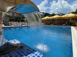 Hotel Select, hotelli kohteessa Băile Olăneşti