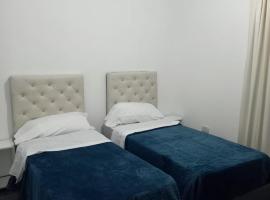 Portal del Rio, hotel con estacionamiento en Formosa