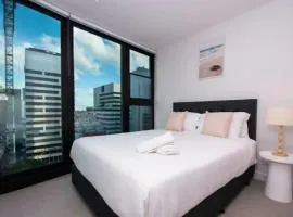 Modern 2BR Apt nr Yarra river, Free Parking