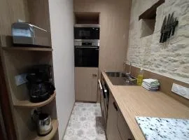 Chambres Résidentielles avec cuisine au Manoir de Mathan à Crépon 5 mn D'Arromanches et 10 mn de Bayeux