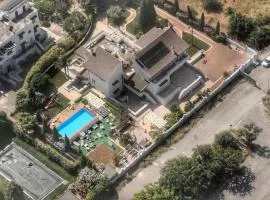 Casa Torre di Specchio con Piscina