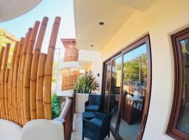Boutique Condo Close to Everything, Hotel in Zihuatanejo