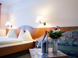 Hotel Edlingerwirt - Sauna & Golfsimulator inklusive, hotel di Spittal an der Drau